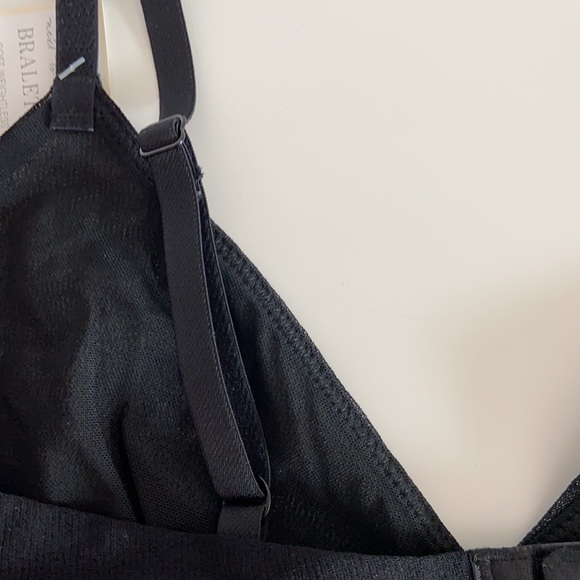 ON GOSSAMER Next to Nothing Bralette - Picture 9 of 12